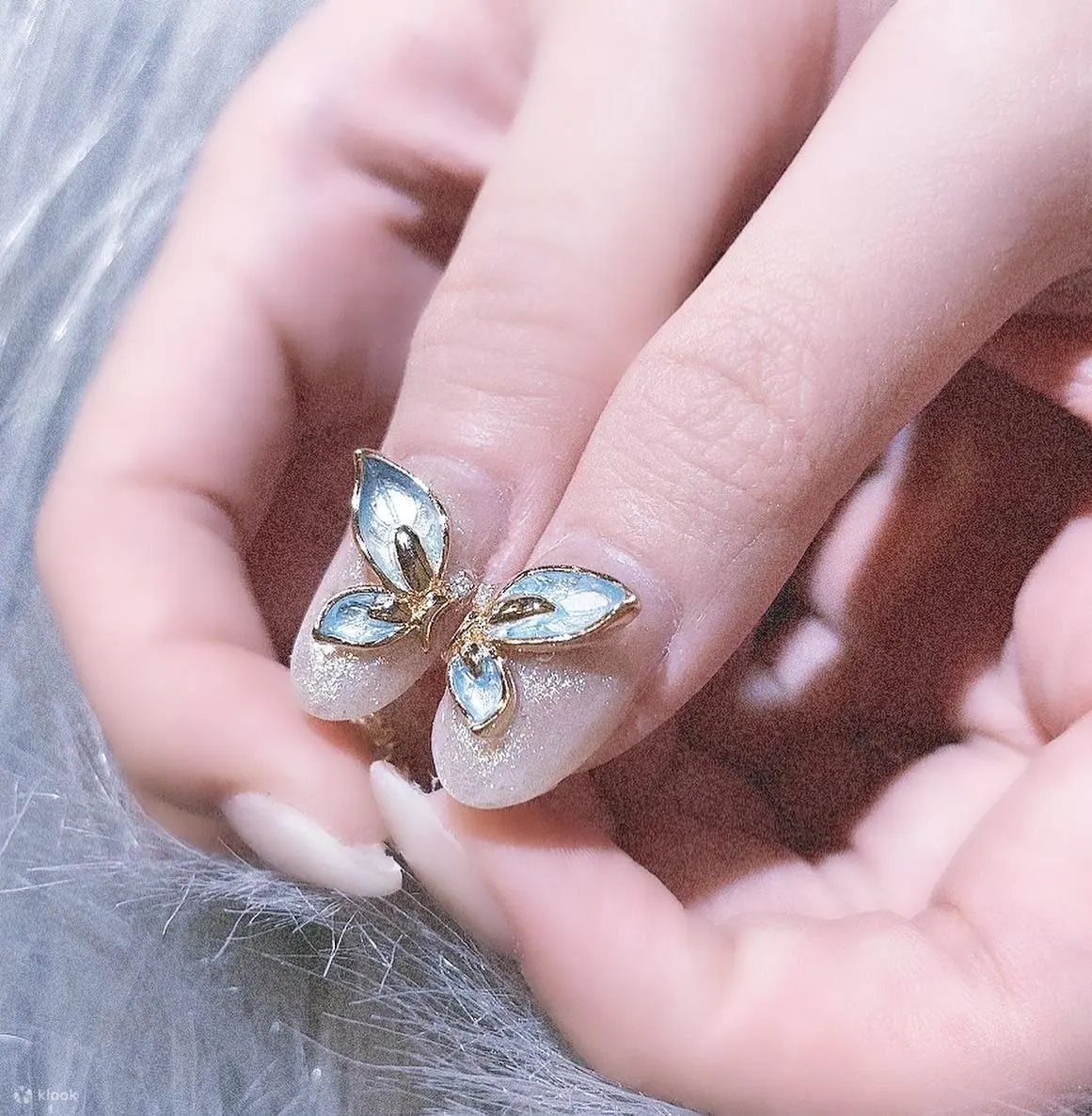 nail